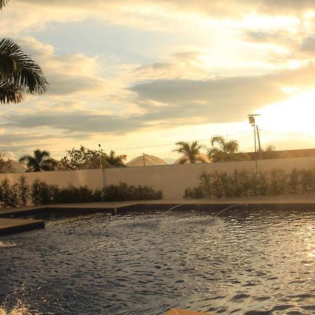 Hotel Celeste Inn Chinauta- Fusagasugá Esterno foto