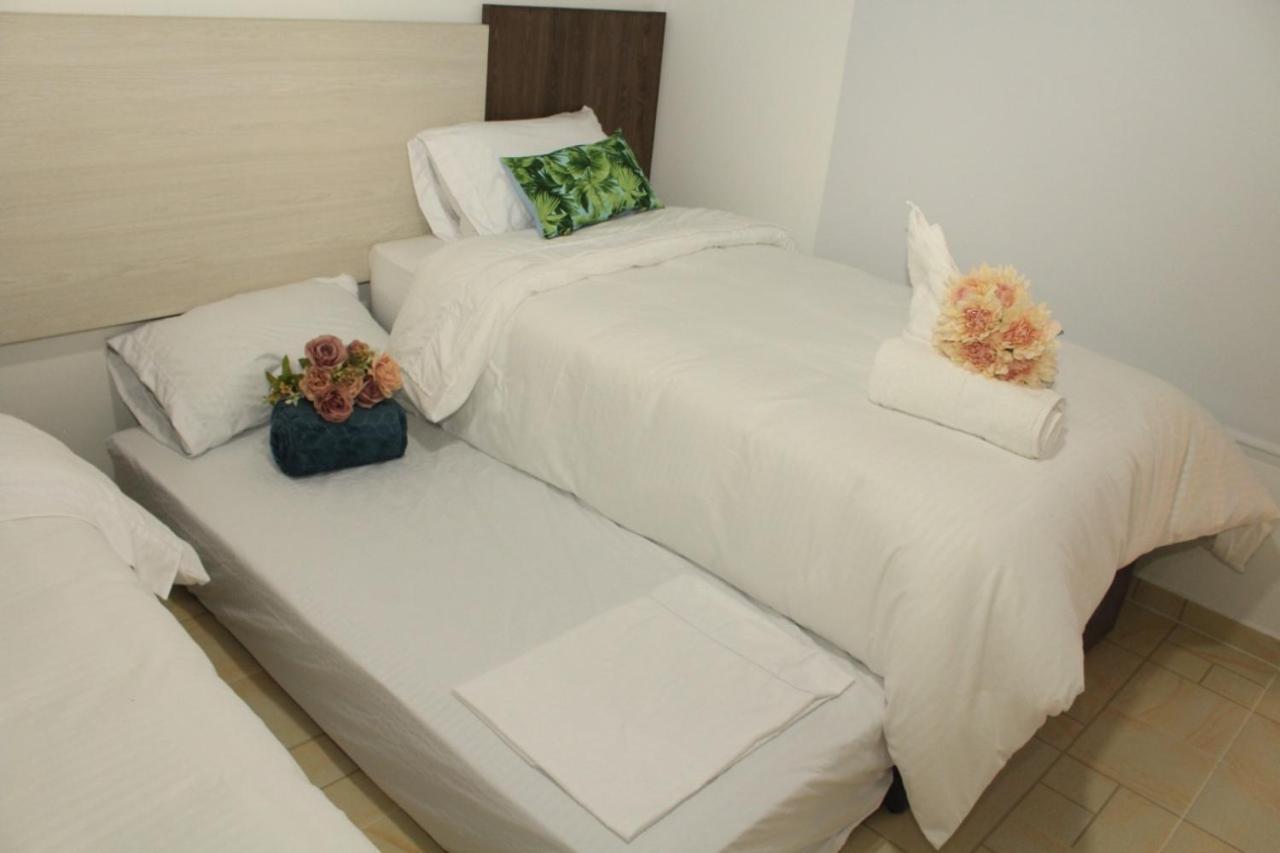 Hotel Celeste Inn Chinauta- Fusagasugá Esterno foto